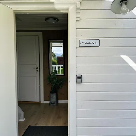 Koselig Vestlandshus Ved Fjorden Casa vacanze *