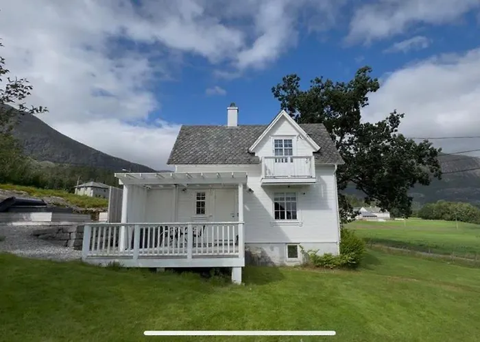 Koselig Vestlandshus Ved Fjorden Сasa de vacaciones