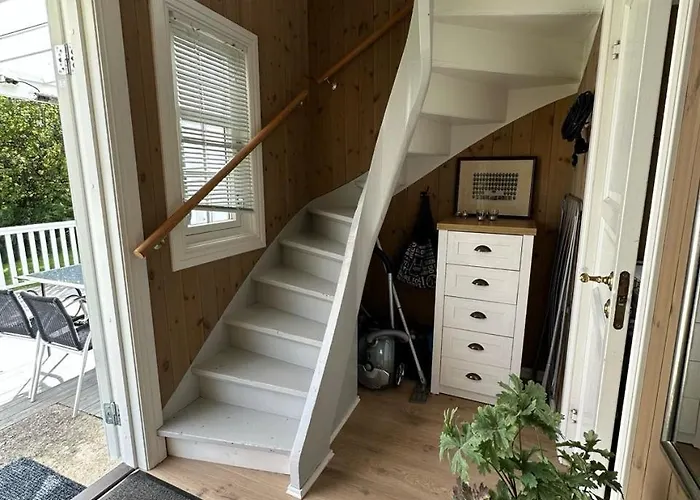 Koselig Vestlandshus Ved Fjorden Casa vacanze Holmedal